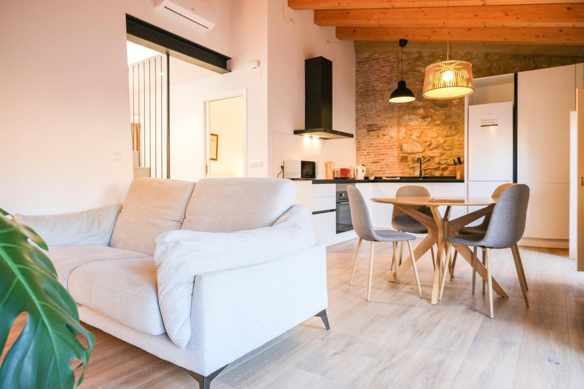Ganganell Atic Apartamento Con Terraza En Besalú Exteriér fotografie