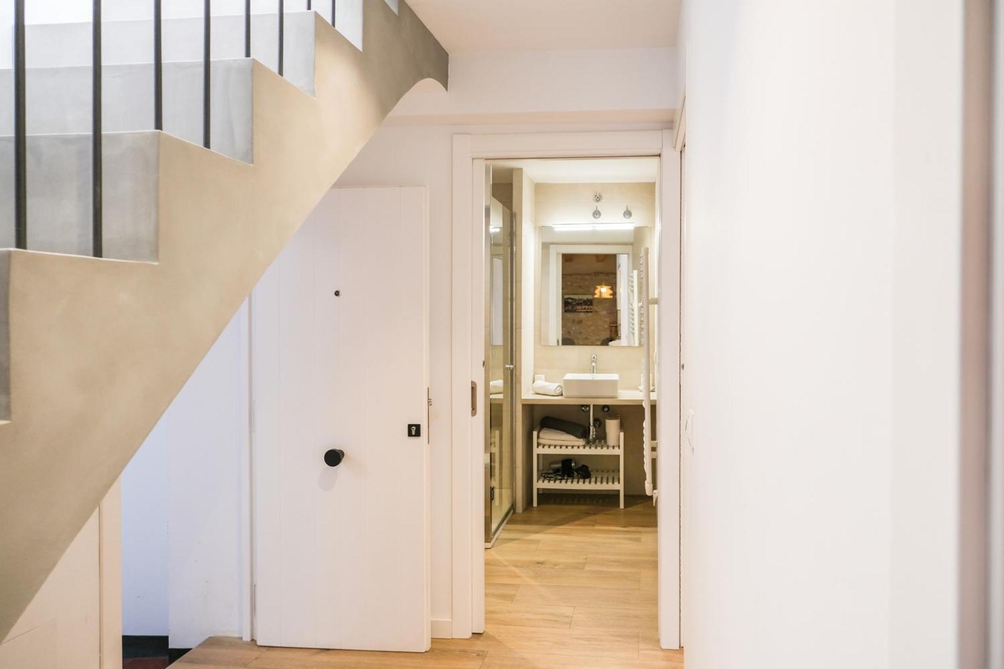 Ganganell Atic Apartamento Con Terraza En Besalú Exteriér fotografie