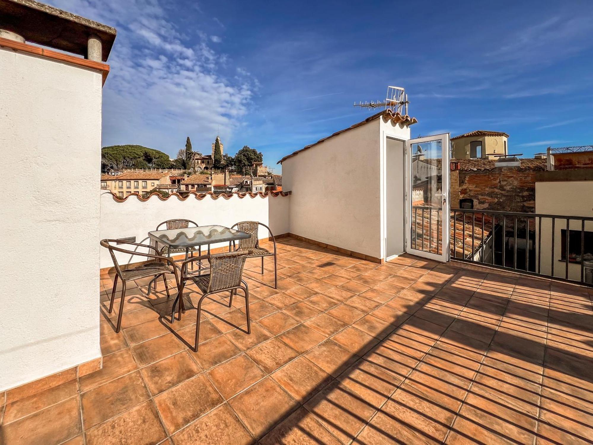 Ganganell Atic Apartamento Con Terraza En Besalú Exteriér fotografie